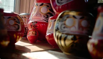 Takasaki Daruma detail